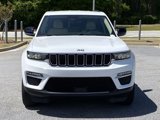 Used 2022 Jeep Grand Cherokee Limited image 3