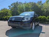 Used 2017 Volkswagen Tiguan S image 3