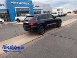 Used 2012 Jeep Grand Cherokee Laredo image 5