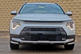 Certified 2023 Kia Niro EX Touring image 6