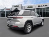 New 2025 Jeep Grand Cherokee Laredo X image 4