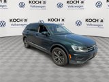 Used 2018 Volkswagen Tiguan SEL image 2
