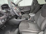 Used 2019 Jeep Cherokee Latitude w/ Cold Weather Group image 4