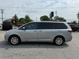 Used 2017 Toyota Sienna XLE Premium image 4