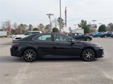 Used 2023 Toyota Camry SE image 2