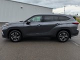 Certified 2020 Toyota Highlander XLE image 2