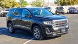 Used 2023 GMC Acadia SLE image 6