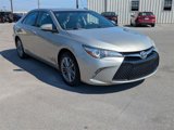 Used 2017 Toyota Camry SE image 3