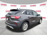 Used 2020 Ford Escape SE image 3
