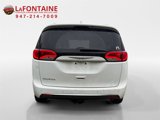 Used 2017 Chrysler Pacifica Touring-L image 6