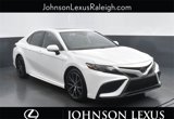 Used 2021 Toyota Camry SE image 3