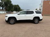Used 2020 GMC Acadia SLT w/ Driver Alert Package II image 3