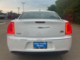 Used 2016 Chrysler 300 Limited image 4