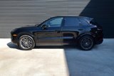 Used 2024 Porsche Cayenne image 2