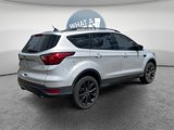 Used 2019 Ford Escape SE image 3
