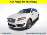 Used 2020 Lincoln Nautilus Reserve image 1