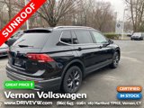 Certified 2022 Volkswagen Tiguan SE w/ Panoramic Sunroof Package image 4