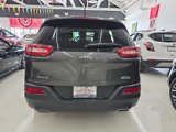 Used 2015 Jeep Cherokee Latitude w/ Comfort/Convenience Group image 5