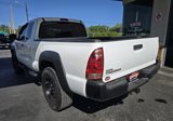 Used 2015 Toyota Tacoma 4x4 Access Cab image 3