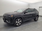 Used 2019 Jeep Cherokee Limited image 2