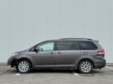 Used 2014 Toyota Sienna XLE image 2