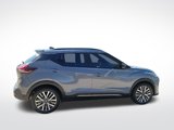 Used 2022 Nissan Kicks SR image 6