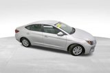 Used 2019 Hyundai Elantra SE image 5
