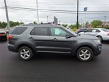 Used 2016 Ford Explorer XLT w/ Equipment Group 202A image 6