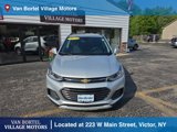 Used 2022 Chevrolet Trax LT w/ LT Convenience Package image 2