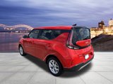 Used 2023 Kia Soul S image 3