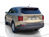 Used 2021 Kia Sorento LX image 3