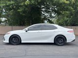 Used 2018 Toyota Camry LE image 2