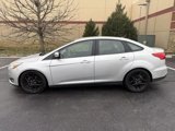 Used 2016 Ford Focus SE w/ Equipment Group 201A image 2