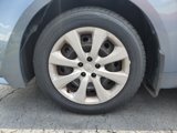 Used 2022 Toyota Corolla LE image 4