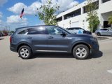 Used 2023 Kia Sorento LX image 3