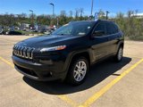 Used 2015 Jeep Cherokee Latitude w/ Cold Weather Group image 4
