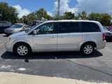 Used 2008 Chrysler Town & Country Touring image 4