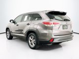 Used 2015 Toyota Highlander XLE image 5