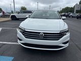 Used 2020 Volkswagen Jetta SE w/ SE Cold Weather Package image 6
