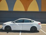 Used 2016 Ford Fusion SE image 2