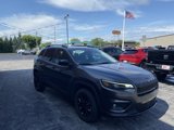 Used 2023 Jeep Cherokee Altitude Lux image 3