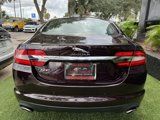 Used 2015 Jaguar XF Premium image 5