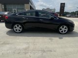 Used 2017 Chevrolet Cruze Premier image 2