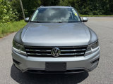 Used 2021 Volkswagen Tiguan SEL image 3