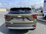 Used 2024 Chevrolet Trax LT w/ Sunroof Package image 4