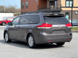 Used 2012 Toyota Sienna XLE image 4