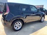 Used 2024 Kia Soul LX w/ Option Group 015 image 4