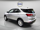 Used 2022 Chevrolet Equinox LT w/ Driver Convenience Package image 3