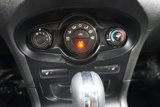 Used 2013 Ford Fiesta SE image 3