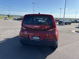 Used 2022 Kia Soul LX image 3